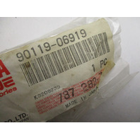90119-06919-00 New Bolt with Washer Yamaha Outboard Engines