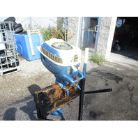 Vintage Antique Evinrude 3HP Light Twin 3D30-07279 SIEZED for Parts or Rebuild