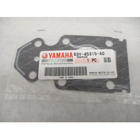 63V-45315-A0 Lower Case Water Pump Gasket for Yamaha 9.9-15 HP Outboard Motors