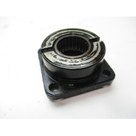 0439476 Evinrude Johnson 75-300 Hp Outboard Driveshaft Bearing Housing 439476