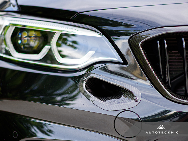 AUTOTECKNIC BMW M3/M4 コンペティション ブレーキエアダクト AutoTecknic Dry Carbon Competition Brake Air Ducts - F80 M3