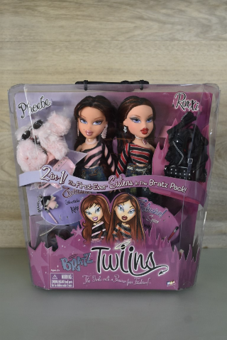 Bratz Twiins Phoebe & Roxxi MGA TOTY Doll NIB 2005