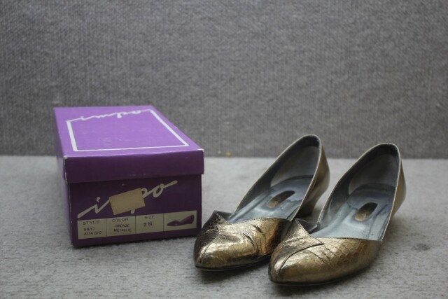 Impo Bronze Metallic Printed Vinyl Wedges