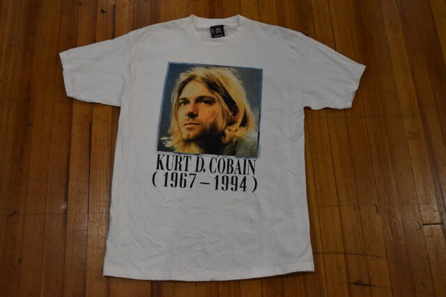 Vintage Nirvana Kurt Cobain 1994 The End of Music Tribute T-Shirt Size XL Giant by Tultex