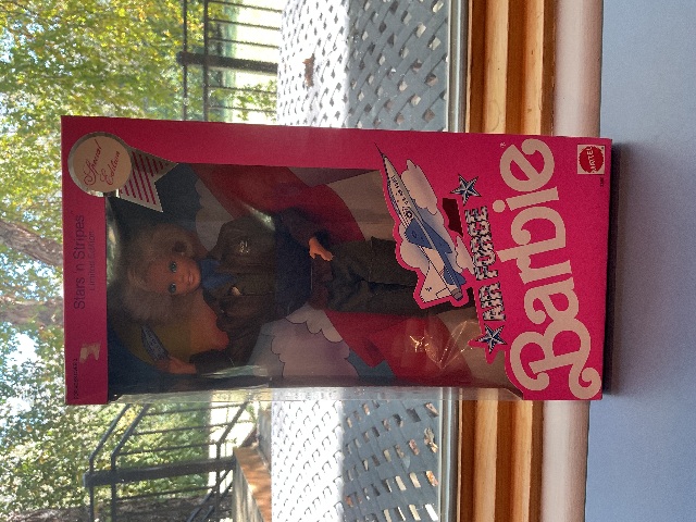 Air Force Barbie Doll Stars ‘n Stripes Limited Edition