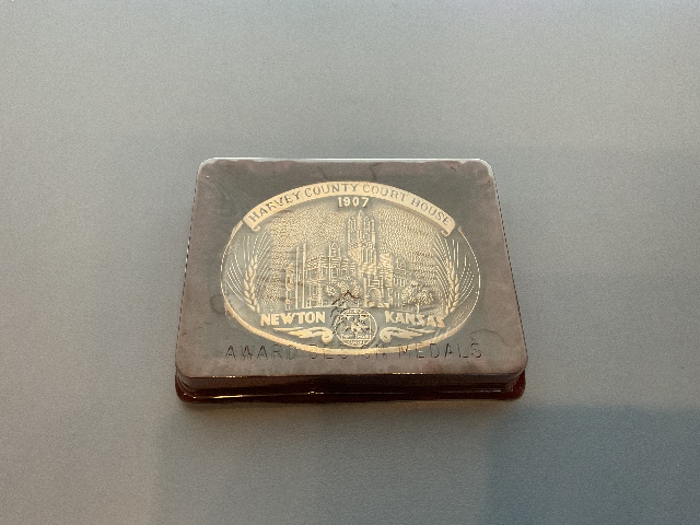 VINTAGE BELT BUCKLE Limited Edition Solid Brass Newton Kansas Harvey County Courthouse