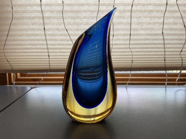 GORGEOUS Murano Art Glass Vase Signed by Luigi Onesto 9.5”H