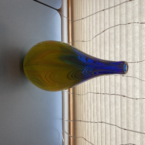 BEAUTIFUL Art Glass Vase 14.25”H