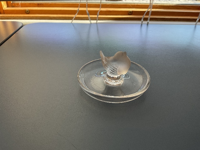 Lalique Frosted Crystal Bird Trinket Dish 4&rdquo;W