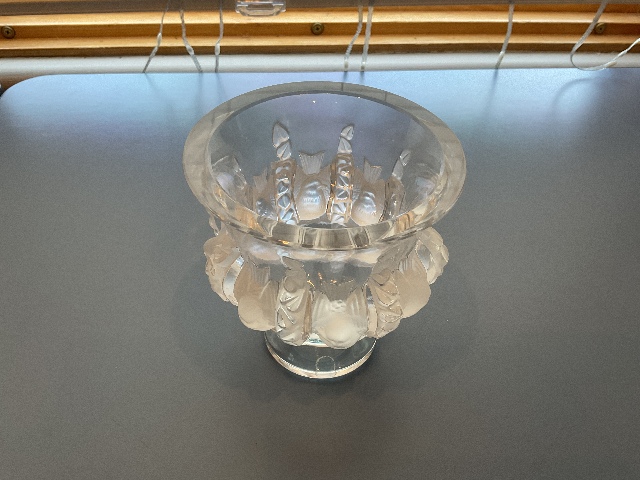 Lalique Dampierre Pedestal  Art Glass Vase 4.75&rdquo;H