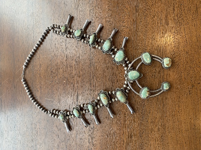BEAUTIFUL VTG Sterling Silver W/Green Stones Squash Blossom Necklace