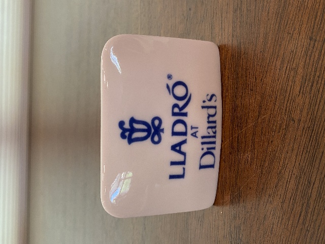 RARE VTG LLADRO AT DILLARDS Promotional/Display Porcelain Sign 3.5"L HTF