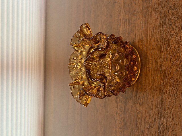 BEAUTIFUL VINTAGE FENTON Small Amber Hobnail Art Glass Ruffled Rim Vase 3"H