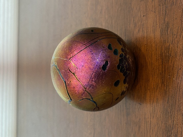 BEAUTIFUL Phoenician Malta Iridescent Abstract Glass Paperweight 2.75"H SIGNED