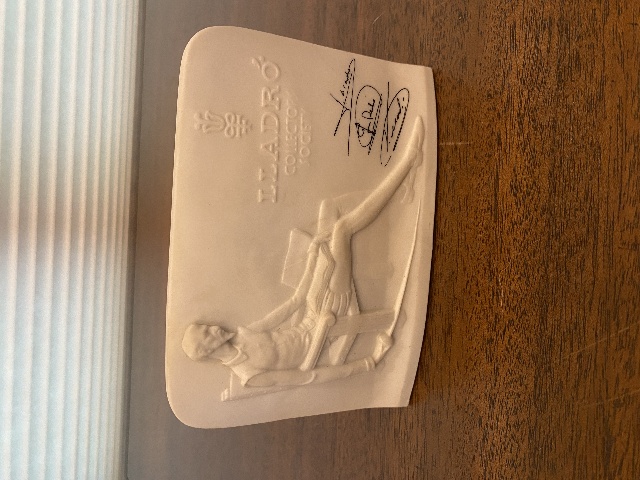 VTG Lladro Collector's Society White Shell Plaque Don Quixote SIGNED 5.75"L