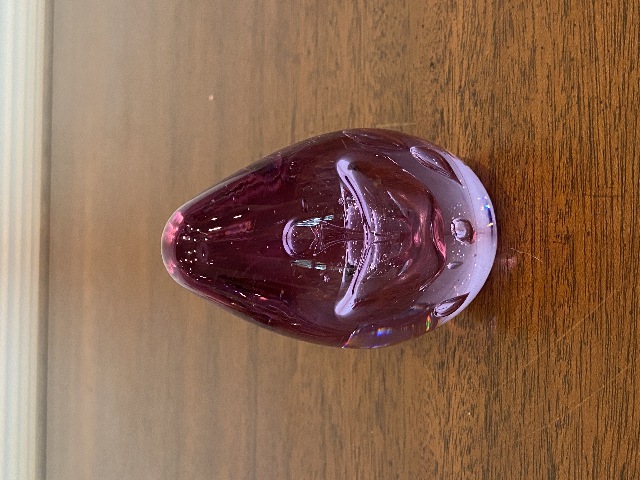 STUNNING Pink/Purple Abstract Controlled Bubble Egg Shaped Paperweight 3.5"H