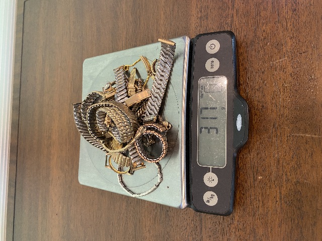 MIXED LOT Of GOLD FILLED ITEMS #6 (317 GRAMS)