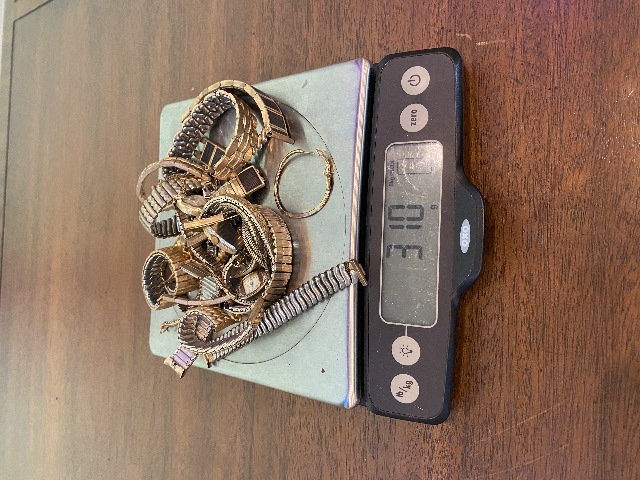 MIXED LOT Of GOLD FILLED ITEMS #8 (310 GRAMS)