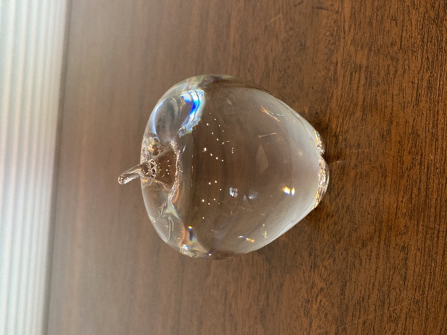 STUNNING VTG STEUBEN Life Size Crystal Apple Paperweight SIGNED 3.75"H