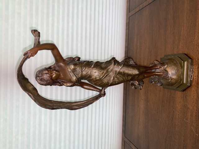BEAUTIFUL VTG ART NOUVEAU Bronze Toned Metal LA NYMPHE Sculpture 19"H