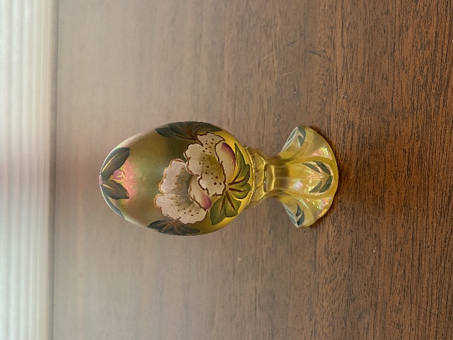 VTG FENTON Gold Iridescent FLORAL PAINTED LTD ED #1136 Egg W/LABEL 3.75"H