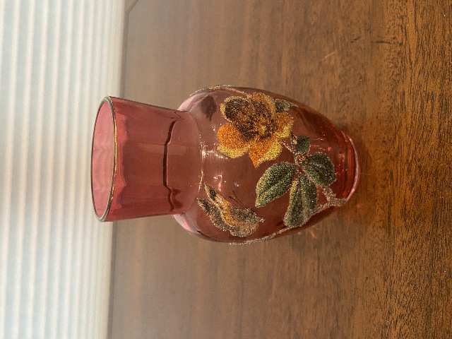 STUNNING VTG Cranberry FLORAL & BUTTERFLY PATTERN Art Glass Vase 5.25"H SIGNED