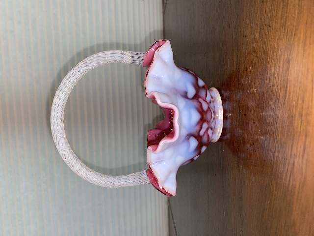STUNNING VTG FENTON Cranberry Opalescent HEART OPTIC Swirl Handle Basket 7"H