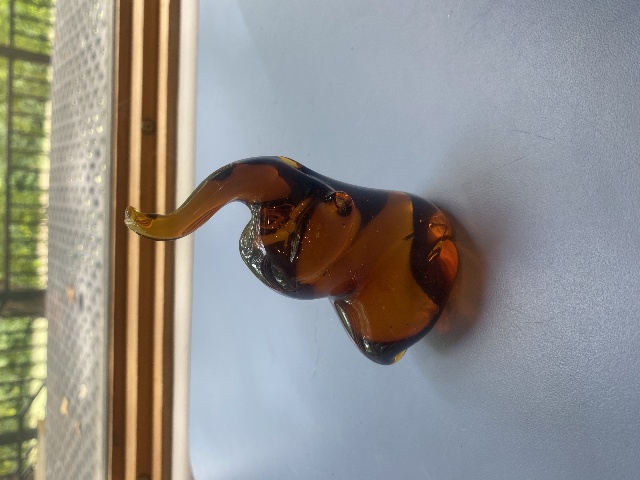 Amber Gold Glass Elephant Paperweight 4.75"H