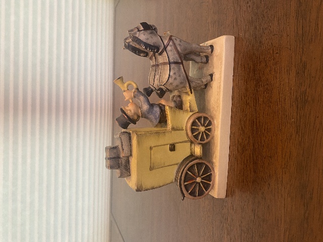 VTG Goebel Hummel THE MAIL IS HERE Figurine #226, 6.25"L, W.GERMANY TMK4