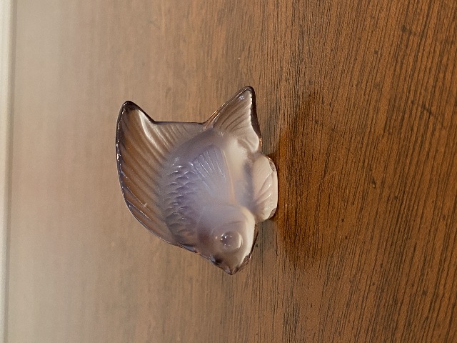 GORGEOUS VTG LALIQUE Crystal Light Purple Fish Paperweight SIGNED 2"L FRANCE