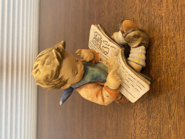 VTG Goebel Hummel THOUGHTFUL Figurine #415, 4.25"H, W.GERMANY TMK6