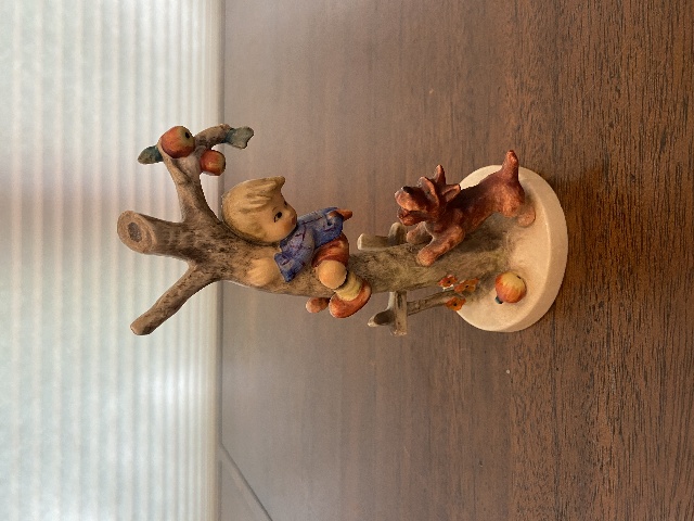 VTG Goebel Hummel CULPRITS Figurine 56/A 6.5"H W.GERMANY TMK3