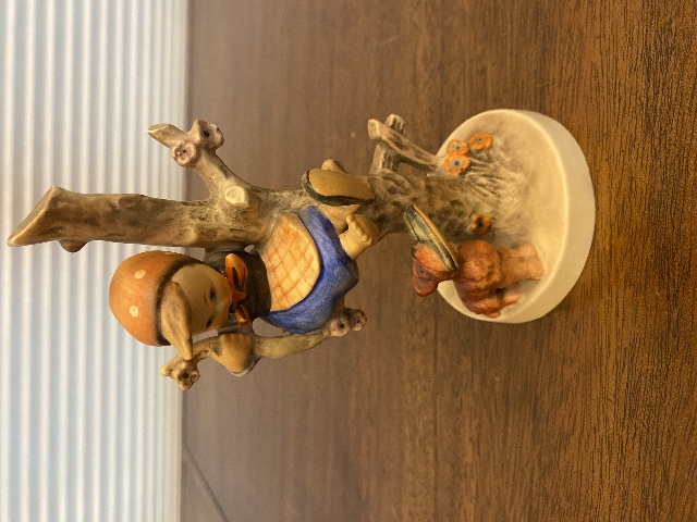 VTG Goebel Hummel OUT OF DANGER Figurine #56/B 6.5"H, TMK 3