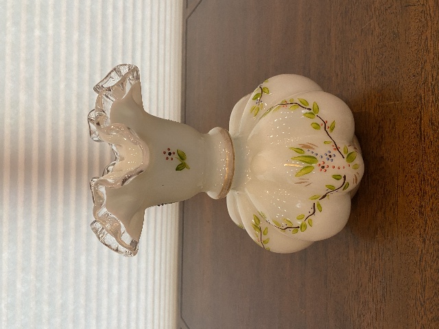 BEAUTIFUL VTG FENTON Silver Crest Floral HAND PAINTED Melon Vase 8.5"H