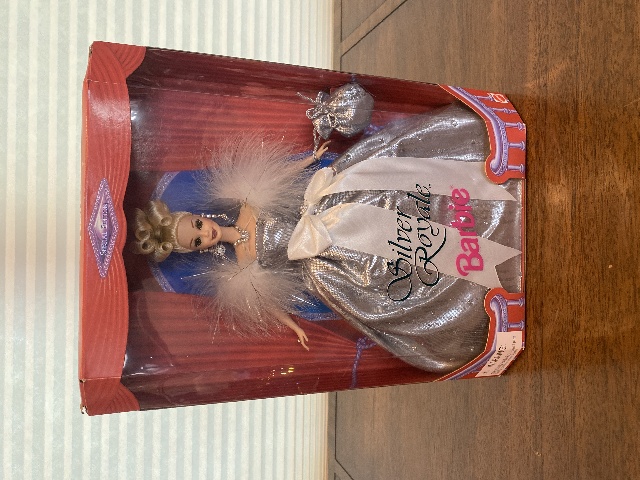 1996 SILVER ROYALE Barbie Doll Mattel 15952