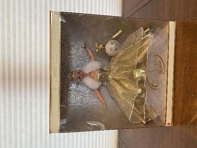 SPECIAL 2000 EDITION CELEBRATION Barbie Doll Mattel 28269