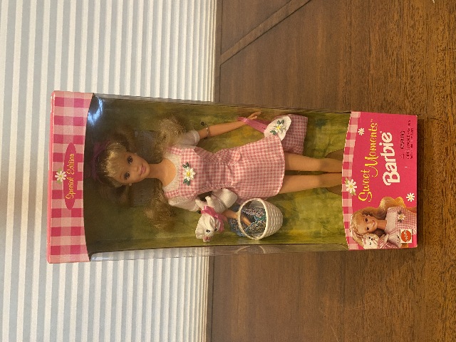 1996 SPECIAL EDITION SWEET MOMENTS Barbie Doll Mattel 17642