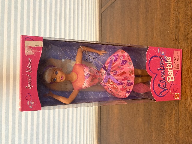 1997 SPECIAL EDITION VALENTINE Barbie Doll Mattel 17649