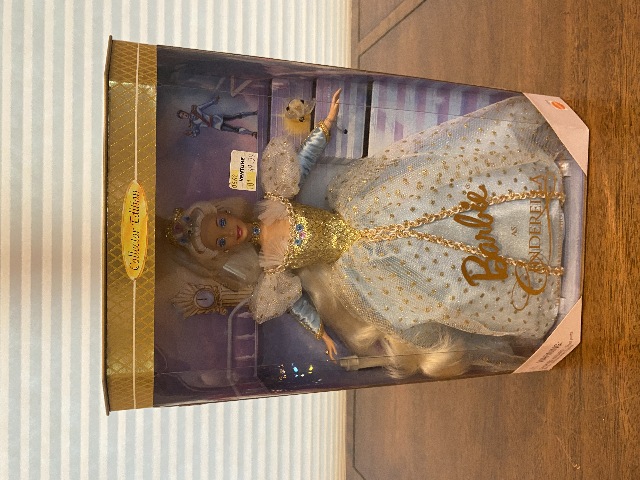 1996 COLLECTOR EDITION BARBIE AS CINDERELLA Barbie Doll Mattel 16900