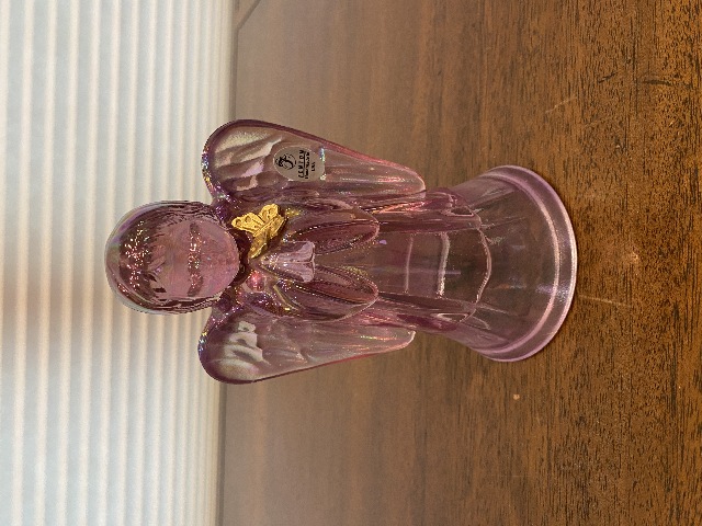 BEAUTIFUL Pink Iridescent Art Glass Angel Figurine W/Gold Butterfly & LABEL 6"H