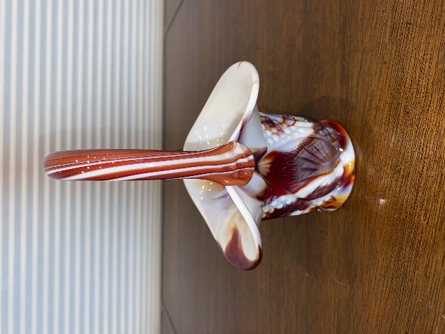 BEAUTIFUL VTG Multicolored Slag Glass UNIQUE DESIGN Basket 7'H