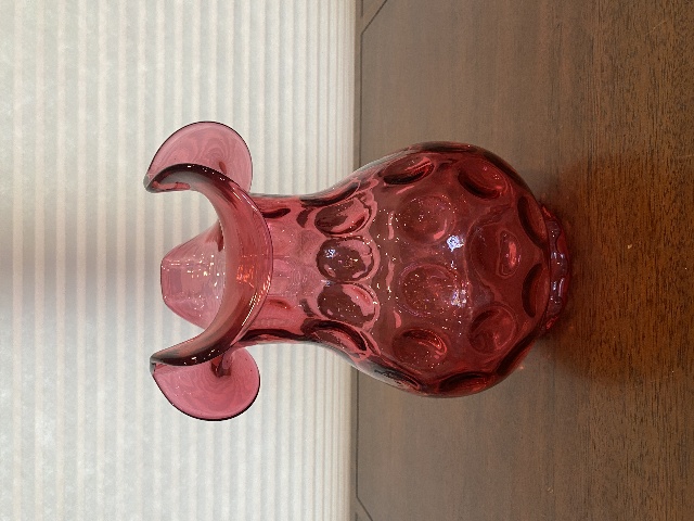 STUNNING LARGE VTG FENTON Cranberry Dot Optic Art Glass Vase 10"H