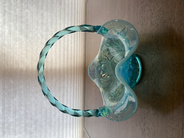VTG FENTON Aqua Blue Opalescent Floral Pattern Glass Twisted Handle Basket 8"H