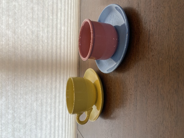 SET(4) VTG Pink/Yellow/Blue Ceramic Dishes