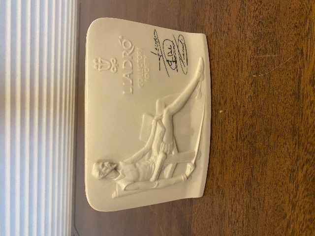 VTG Lladro Collector's Society White Shell Plaque Don Quixote SIGNED 5.75"L