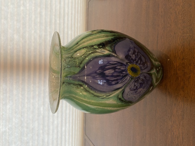 VTG 1998 ROBERT EICKHOLT Green & Purple Flower Art Glass Vase 8.75"H SIGNED