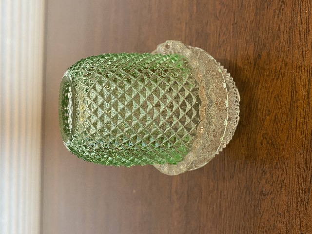 ANTIQUE S. CLARKE Green/Clear Pyramid Diamond Point Fairy Lamp 3.5"H