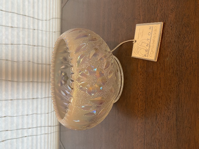 FENTON Pink/White Iridescent/Opalescent Ombre Flower & Leaves Glass Bowl 8"W