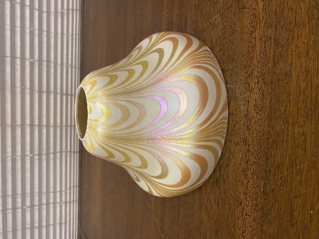 VTG White & Gold Iridescent Draped Art Glass Lamp Shade 4.75"H