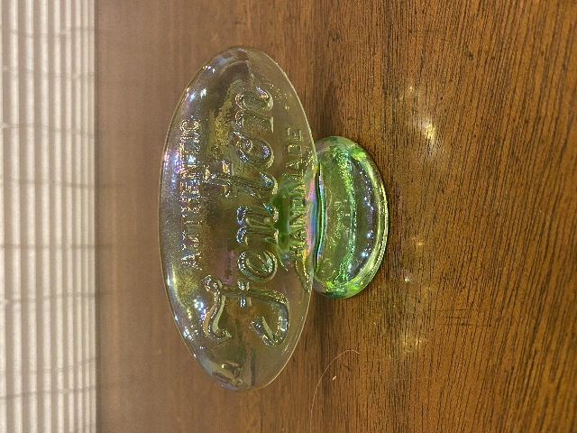 VTG 1980 FENTON Green Iridescent FAGCA Dealer Logo 4.75"L